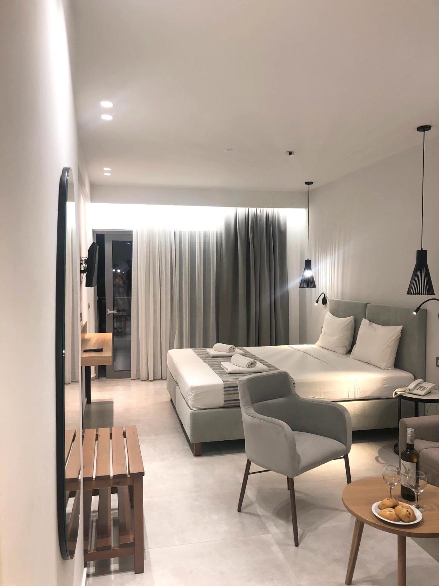 Batis Beach Hotel Rethymno  Bagian luar foto