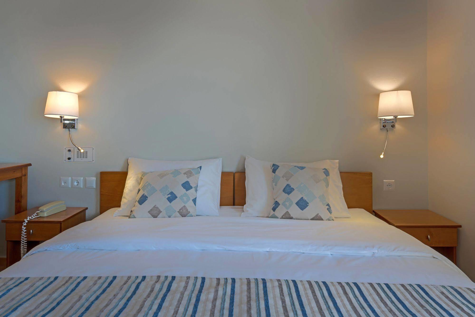 Batis Beach Hotel Rethymno  Bagian luar foto