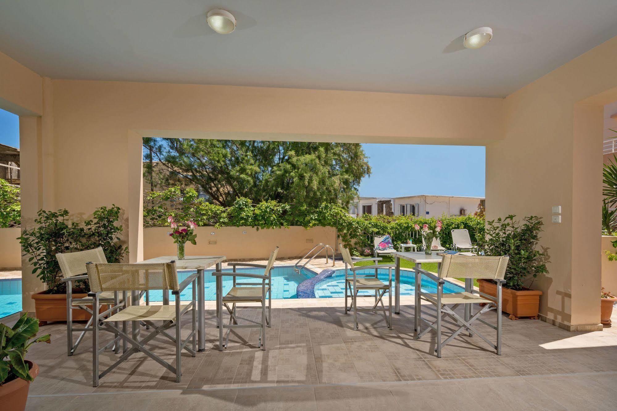 Batis Beach Hotel Rethymno  Bagian luar foto